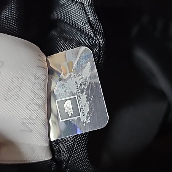 🔰 The North Face backpack Sling bag Fanny Pack‼️ - Picture 4 of 9